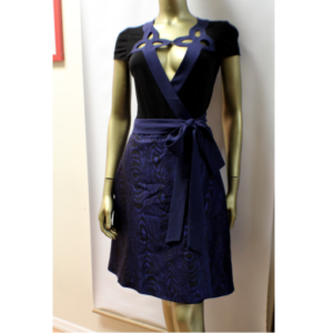 Diane Von Furstenberg-   Women Wrap Dress-   SZ: 4