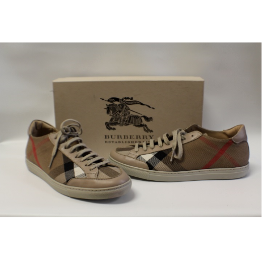 Burberry -Women Sneakers- SZ:38- Matiell Consignment Boutique