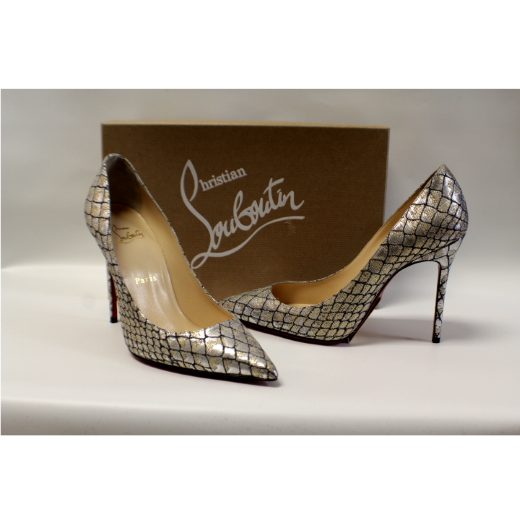 Legepladsudstyr tiggeri vidnesbyrd Christian Louboutin- Women Shoes- SZ:37.5- Matiell Consignment